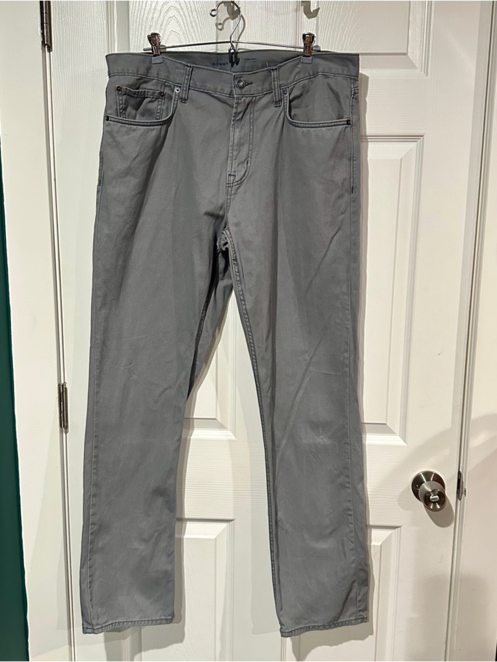 Old Navy Men's Gray Straight-Leg Jeans 36x34